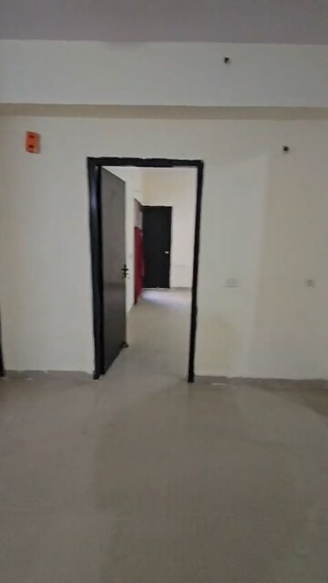 Room in 2 BHK Apartment at RPS Savana, Sector 88 – for Rent