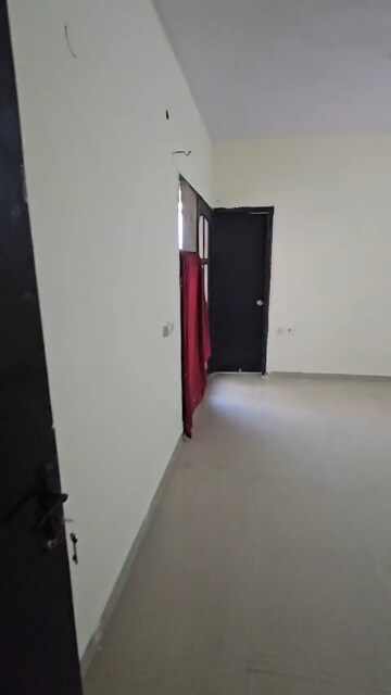 Room in 2 BHK Apartment at RPS Savana, Sector 88 – for Rent