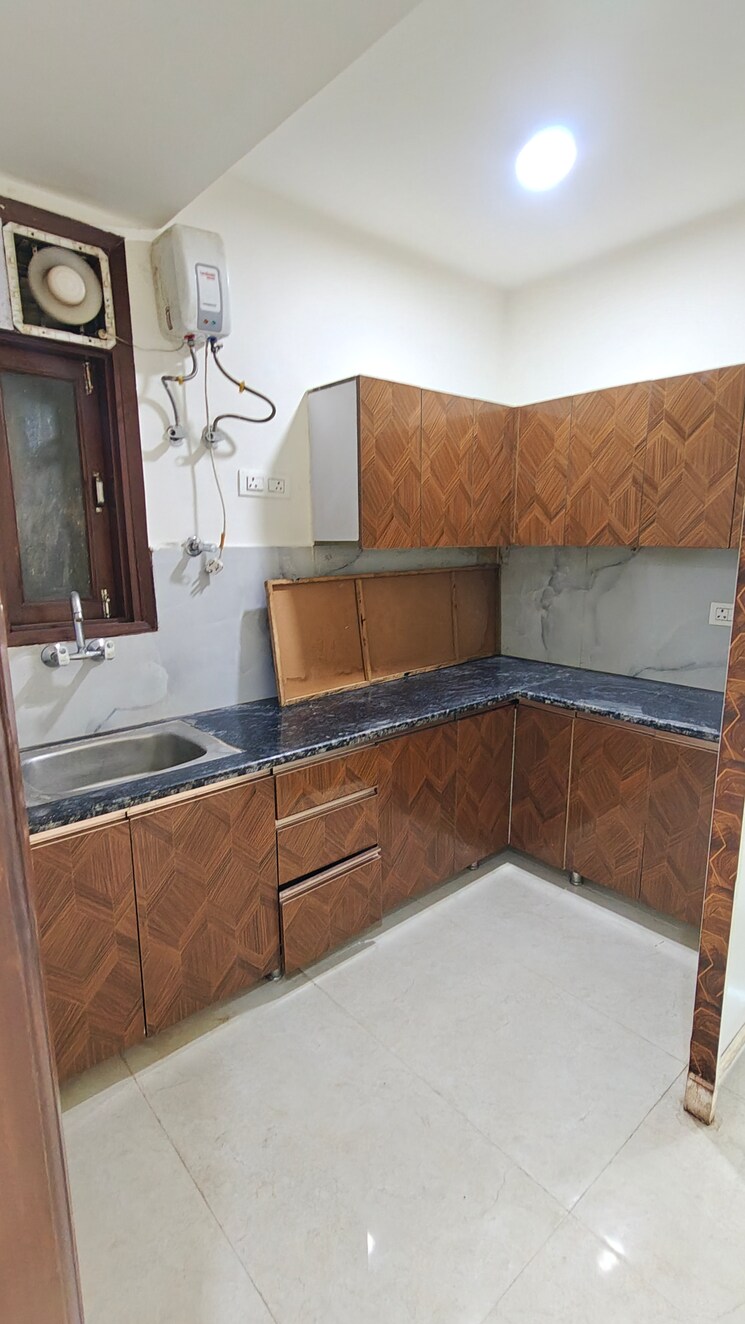 Kitchen, malviya nagar 3 Bedroom 1500 Sq.Ft. Builder Floor In Malviya Nagar Delhi 9623449