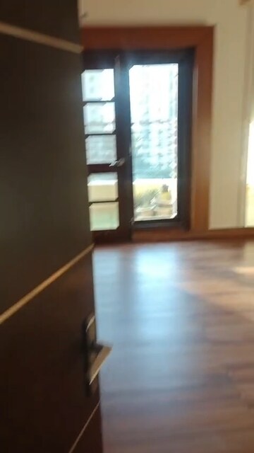 Room in 3.5 BHK Apartment at RPS Savana, Sector 88 – for Rent