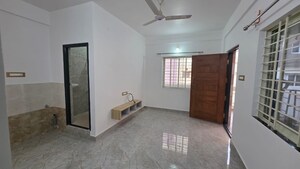 Room in 1 BHK Apartment at SLV Residency Munnekollal, Munnekollal – for Rent