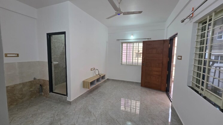 Room, slv-residency-munnekollal 1 Bedroom 600 Sq.Ft. Apartment In Munnekollal Bangalore 9623480