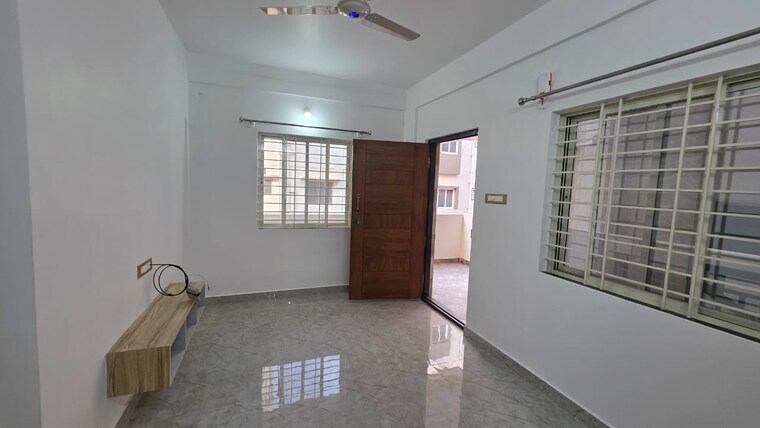 Room, slv-residency-munnekollal 1 Bedroom 600 Sq.Ft. Apartment In Munnekollal Bangalore 9623480