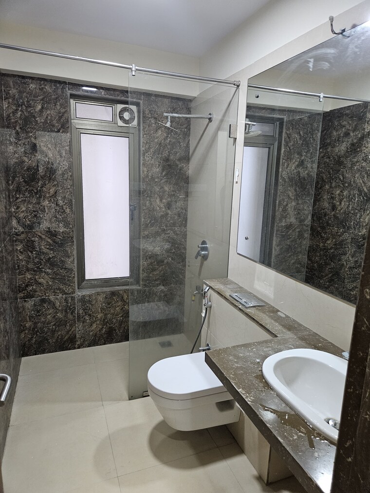 Bathroom, neelkanth-greens 3.5 Bedroom 1460 Sq.Ft. Apartment In Manpada Thane 9623486
