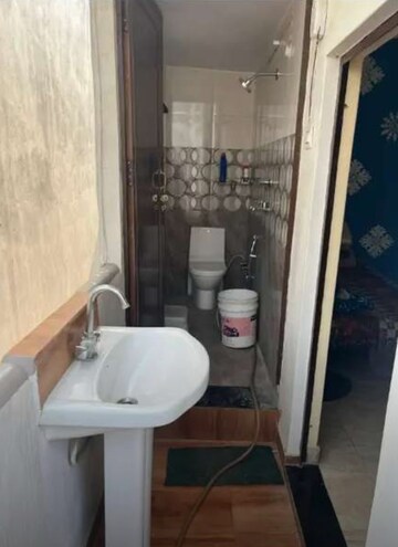 Bathroom in 2 BHK Villa at Aliganj – for Rent