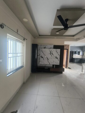 Room in 2 BHK Apartment at Virtue Sree Urban Pinnacle, Thanisandra Main Road – for Rent