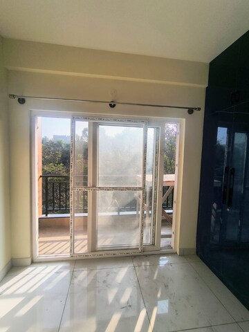 Room in 2 BHK Apartment at Virtue Sree Urban Pinnacle, Thanisandra Main Road – for Rent