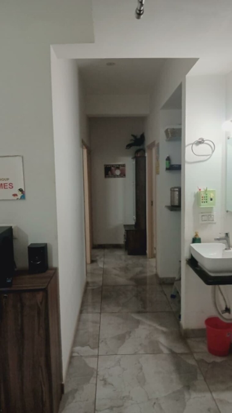 Attached Bathroom, chandkheda 3 Bedroom 1560 Sq.Ft. Apartment In Chandkheda Ahmedabad 9623497