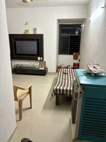 2 BHK Apartment For Rent in Vejalpur