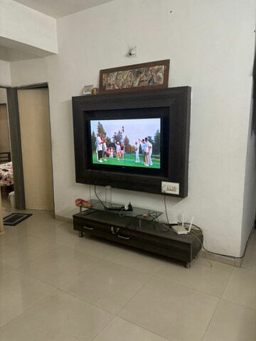 Room in 2 BHK Apartment at Vejalpur – for Rent