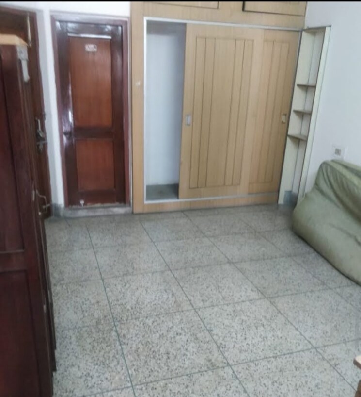 Room, aliganj 2 Bedroom 1950 Sq.Ft. Independent House In Aliganj Lucknow 9623522