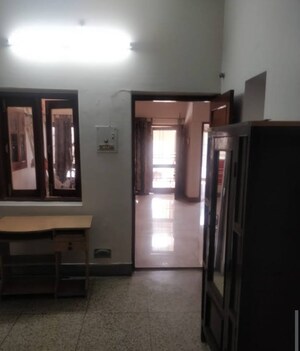 Living Room in 2 BHK Independent House at Aliganj – for Rent