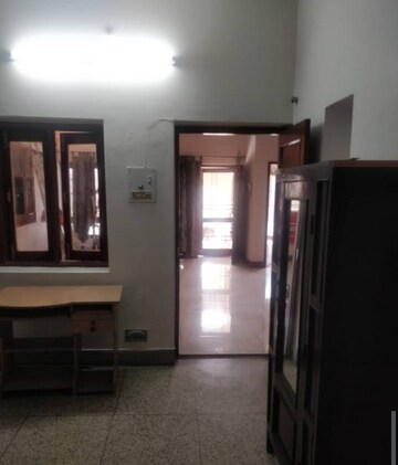 Living Room in 2 BHK Independent House at Aliganj – for Rent