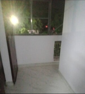 Balcony in 1 BHK Independent House at Aliganj – for Rent