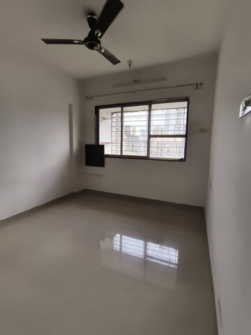Room in 1 BHK Apartment at Bhoomi Park, Malad West – for Sale
