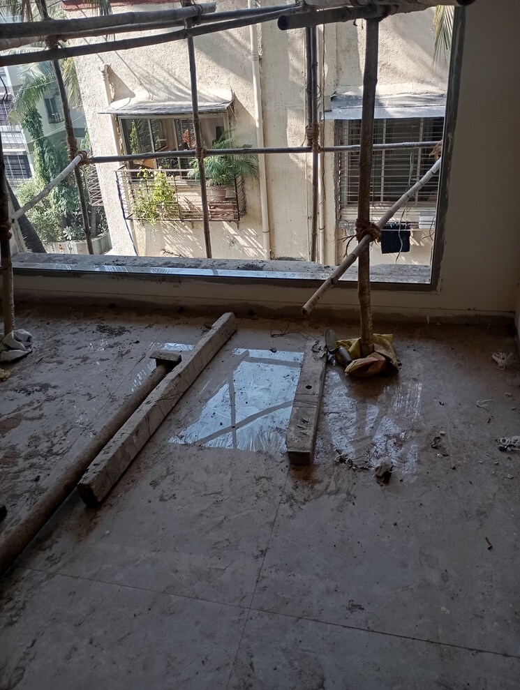 Balcony, amo-swapna-sudha-chsl 1 RK 260 Sq.Ft. Apartment In Andheri East Mumbai 9623543