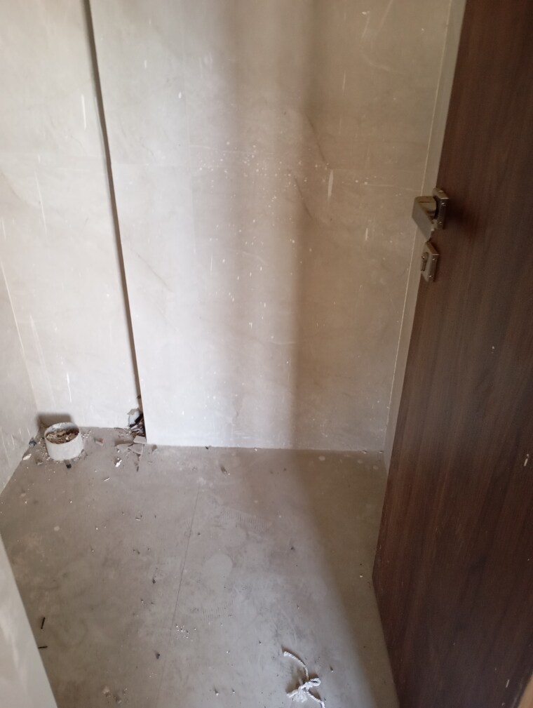 Bathroom, amo-swapna-sudha-chsl 1 RK 260 Sq.Ft. Apartment In Andheri East Mumbai 9623543