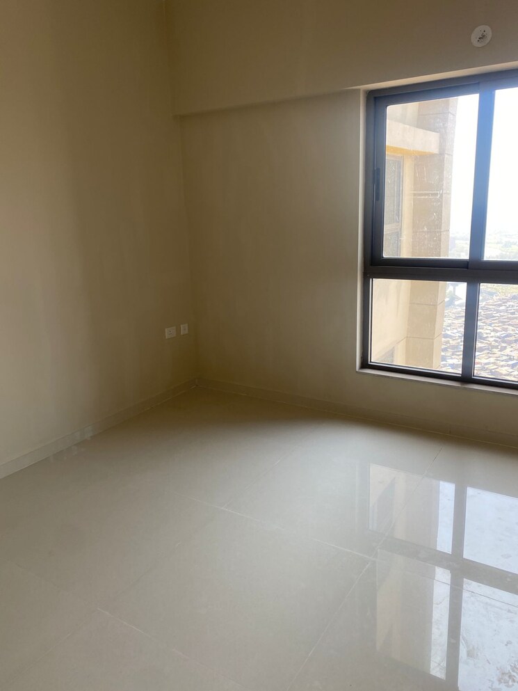 Room, siddha-seabrook 3 Bedroom 964 Sq.Ft. Apartment In Kandivali West Mumbai 9623544