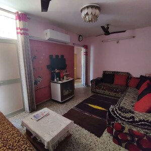 Bedroom in 2 BHK Apartment at Vejalpur – for Rent
