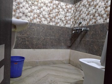 Master Bedroom in 2 BHK Independent House at Sector 22 – for Rent