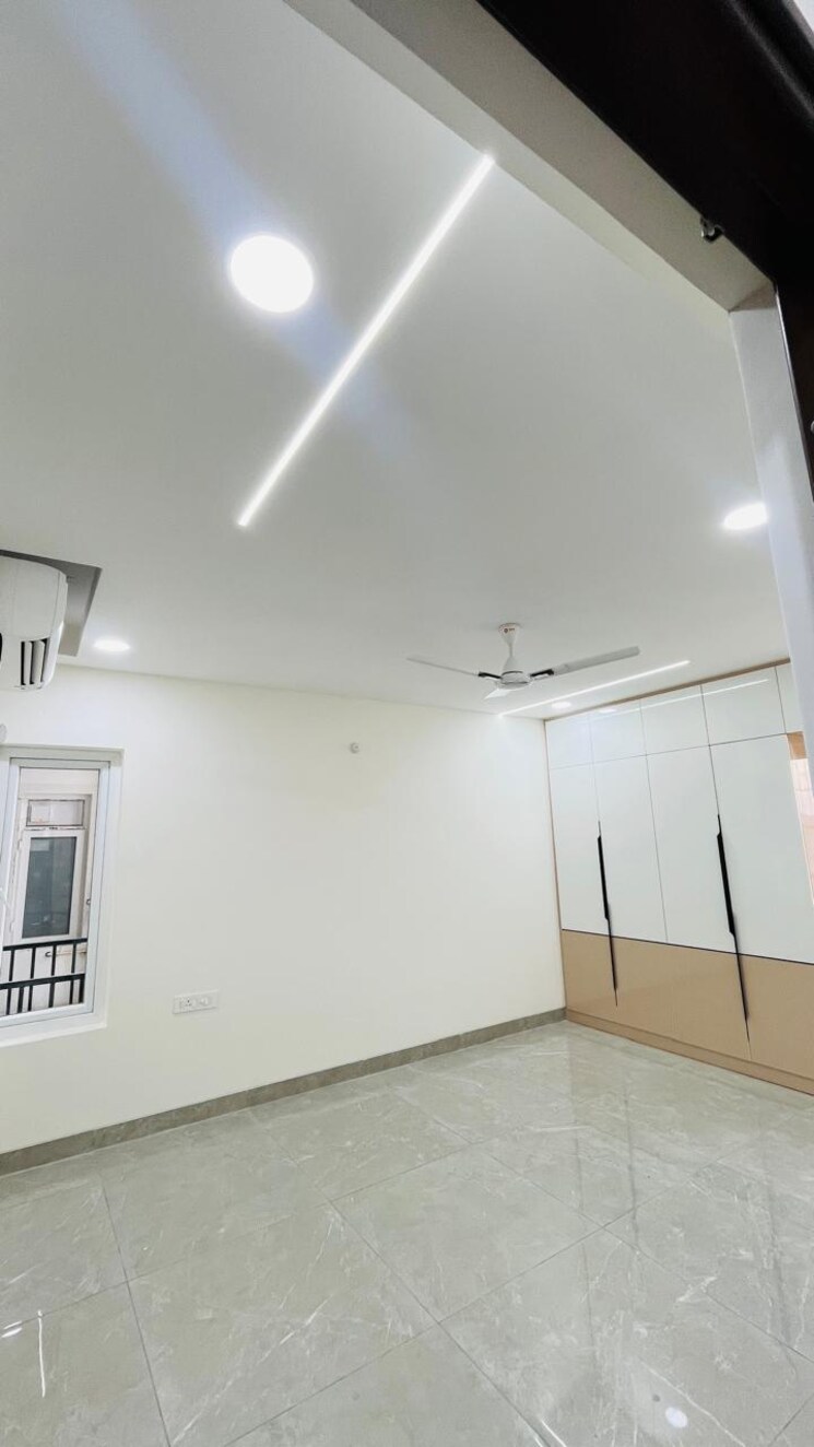 Room, hallmark-skyrena 3 Bedroom 2255 Sq.Ft. Apartment In Narsingi Hyderabad 9623566