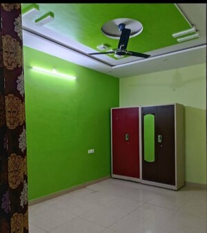 Room in 2 BHK Villa at Jankipuram – for Rent