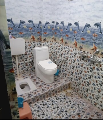 Bathroom in 2 BHK Villa at Jankipuram – for Rent