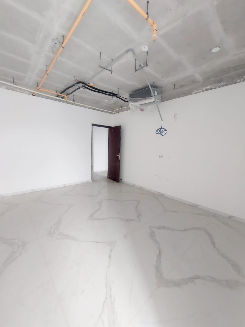 4 BHK + Servant Room Apartment For Sale in DSR The Classe