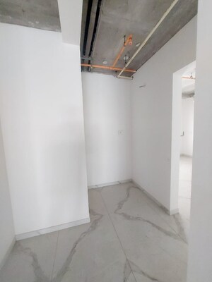 Room in 4 BHK Apartment at DSR The Classe, Narsingi – for Sale