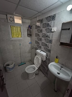 2 BHK Apartment For Rent in Signature Global Proxima, Sector 89