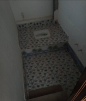 Furnished Amenities in 1 BHK Villa at Aliganj – for Rent