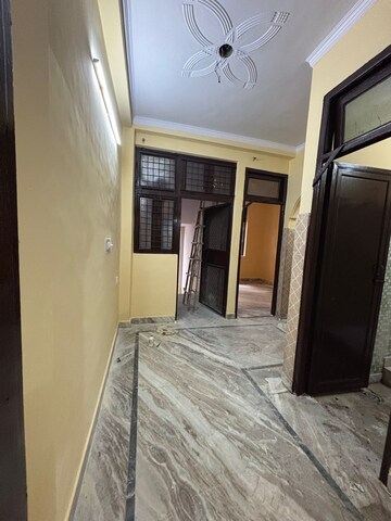 Room in 2 BHK Builder Floor at New Ashok Nagar – for Rent
