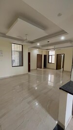 3 BHK 200 Sq.Yd. Builder Floor in Green Fields Colony