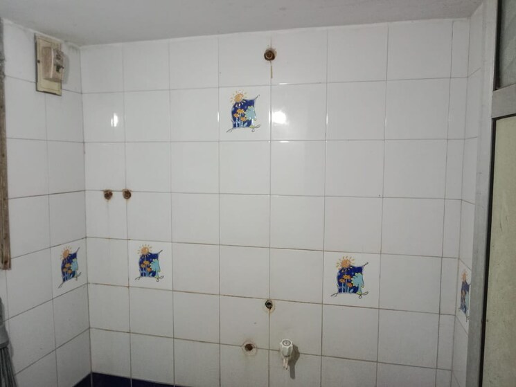 Bathroom, preeti-chs-virar 1 Bedroom 590 Sq.Ft. Apartment In Virar West Palghar 9623652