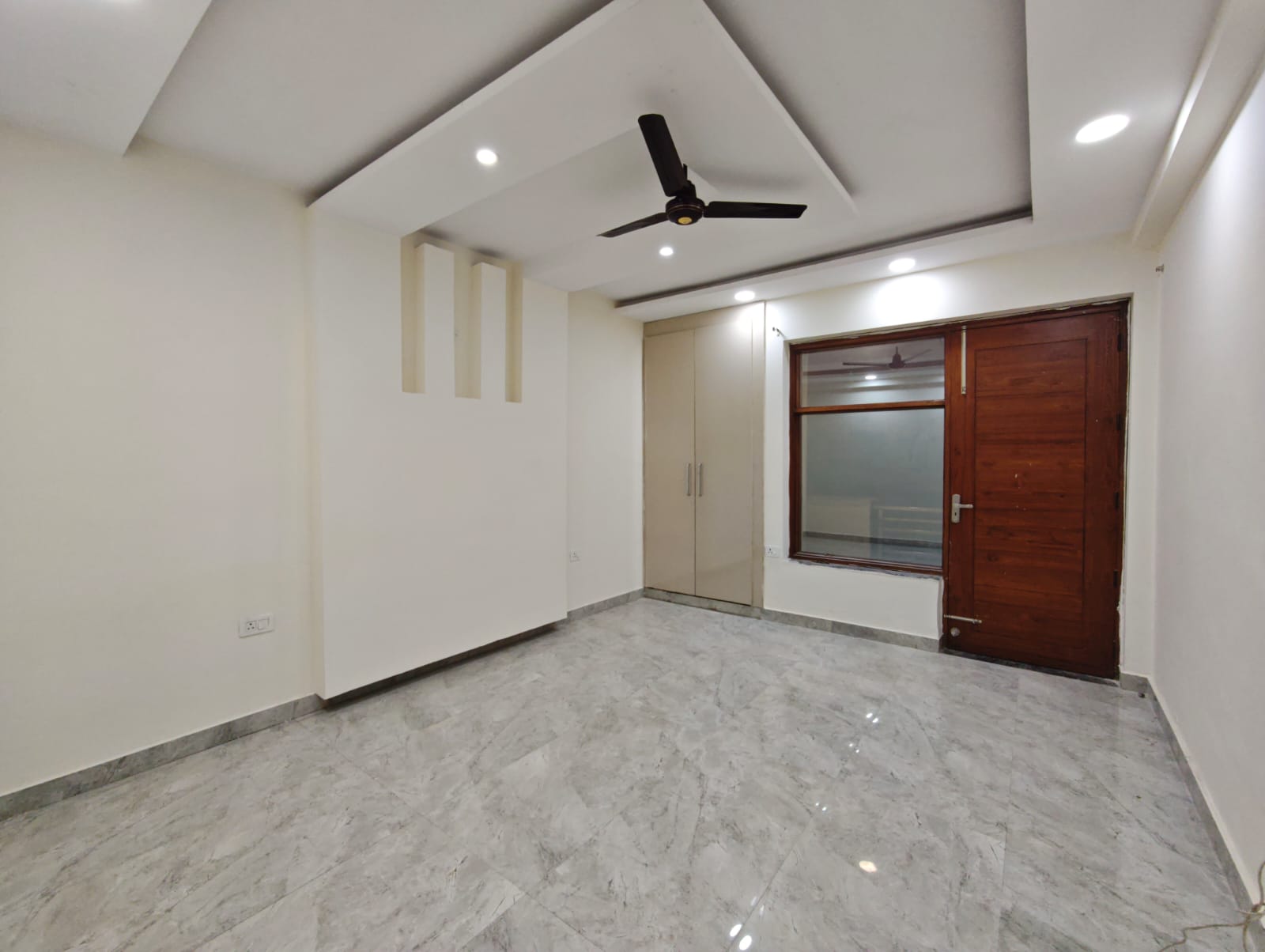 4 BHK Builder Floor For Rent in Green Fields Colony
