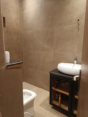Bathroom in 2 BHK Builder Floor at Sector 31 – for Rent