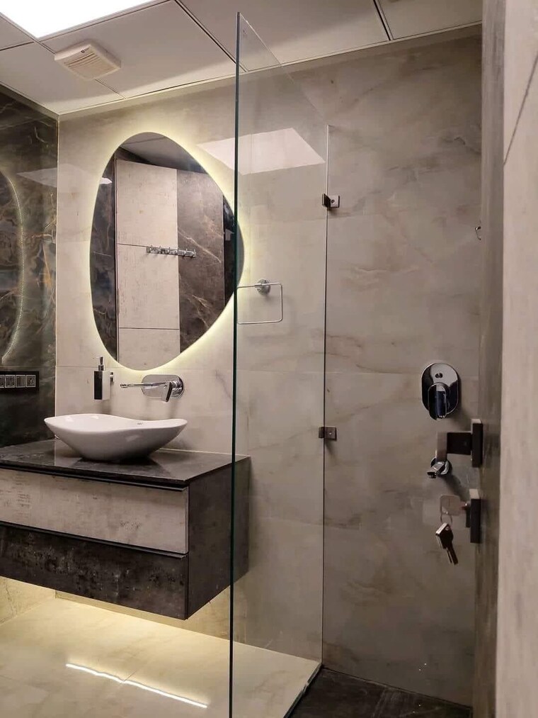 Bathroom, freedom fighters enclave 2 Bedroom 950 Sq.Ft. Apartment In Freedom Fighters Enclave Delhi 9623670