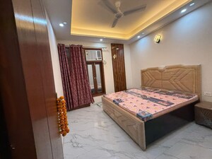 Bedroom in 1 BHK Apartment at Saket – for Rent