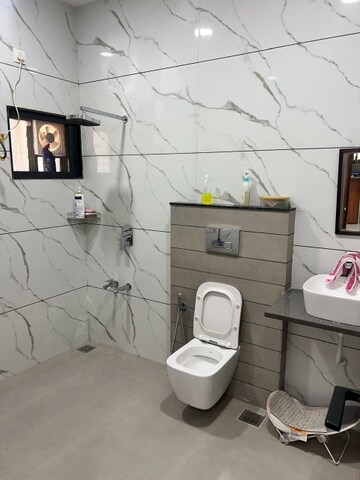 Bathroom in 2 BHK Villa at Vaishnodevi Circle – for Rent