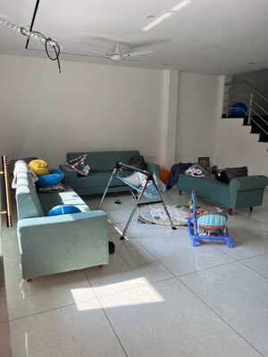 Living Room in 2 BHK Villa at Vaishnodevi Circle – for Rent