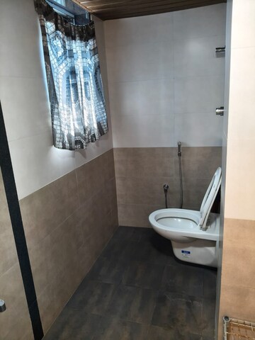 Master Bedroom in 4 BHK Apartment at Sahyog Apartments Nerul, Nerul – for Rent