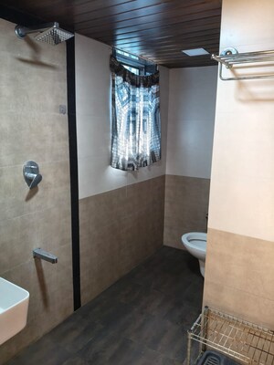 Furnished Amenities in 4 BHK Apartment at Sahyog Apartments Nerul, Nerul – for Rent