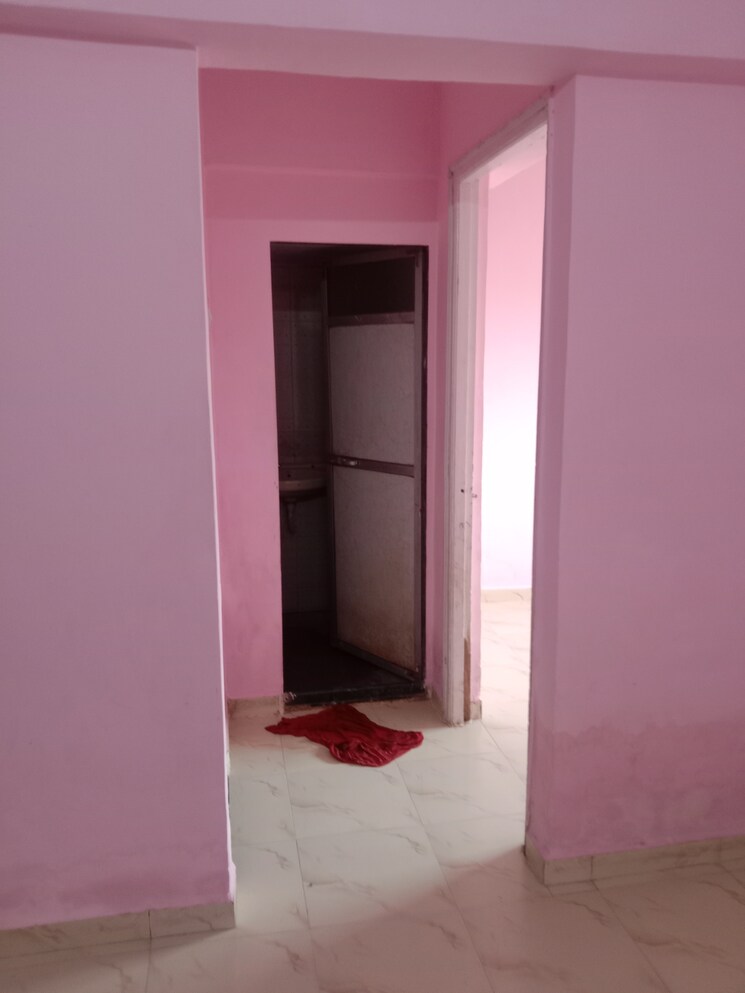 Room, jankalyan-chs-dahisar 1 RK 305 Sq.Ft. Apartment In Dahisar East Mumbai 9623689