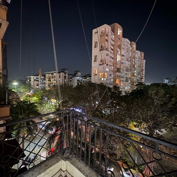  Pg – Exterior View View at Seawoods Sector 44a - for Rent