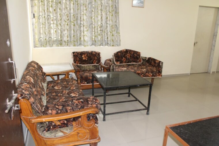 Living Room, vaishnodevi circle 2 Bedroom 1230 Sq.Ft. Apartment In Vaishnodevi Circle Ahmedabad 9623713