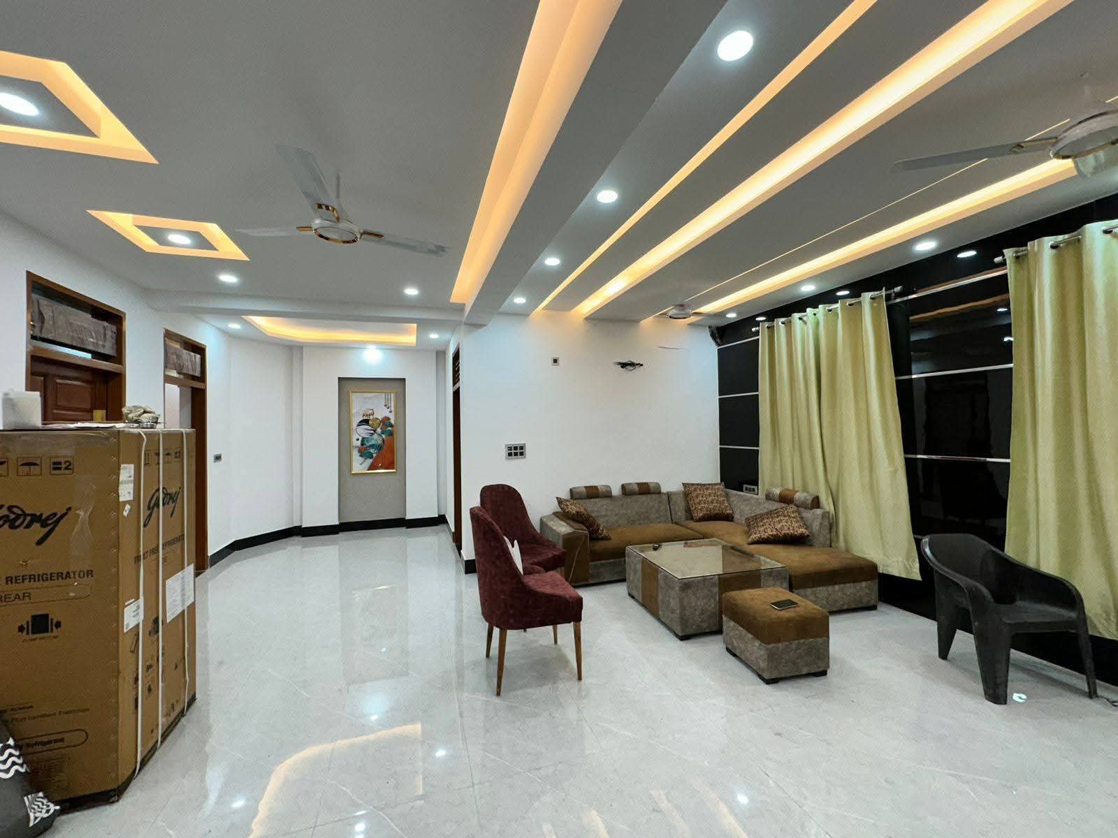 3 BHK + Extra Room Apartment For Rent in Ignou 