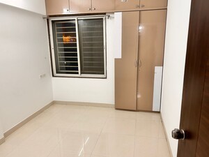 Room in 2 BHK Apartment at Venkatesh Graffiti, Keshav Nagar – for Rent