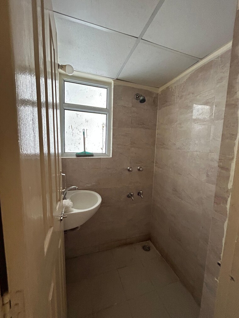 Attached Bathroom, wave-dream-homes 1 Bedroom 578 Sq.Ft. Apartment In Wave City Ghaziabad 9623767