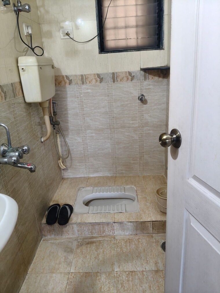 Bathroom, neel-empire 2 Bedroom 1150 Sq.Ft. Apartment In Nerul Navi Mumbai 9623772