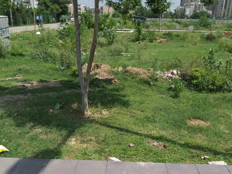 Exterior View, sector 78  108 Sq.Yd. Plot In Sector 78 Faridabad 9623786